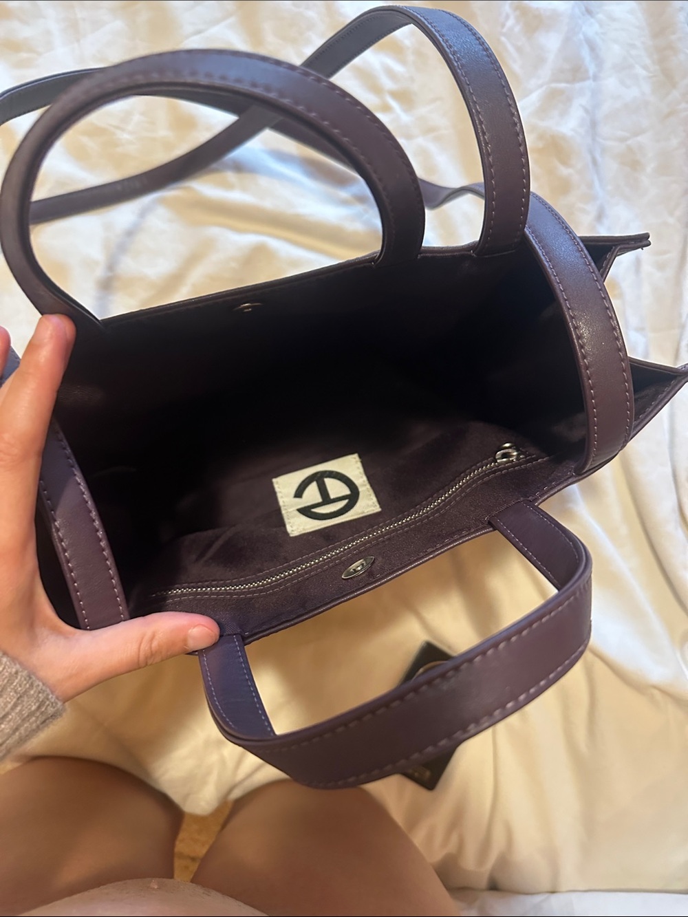Telfar Medium Shopping Bag - Grape - Picture 5 of 5